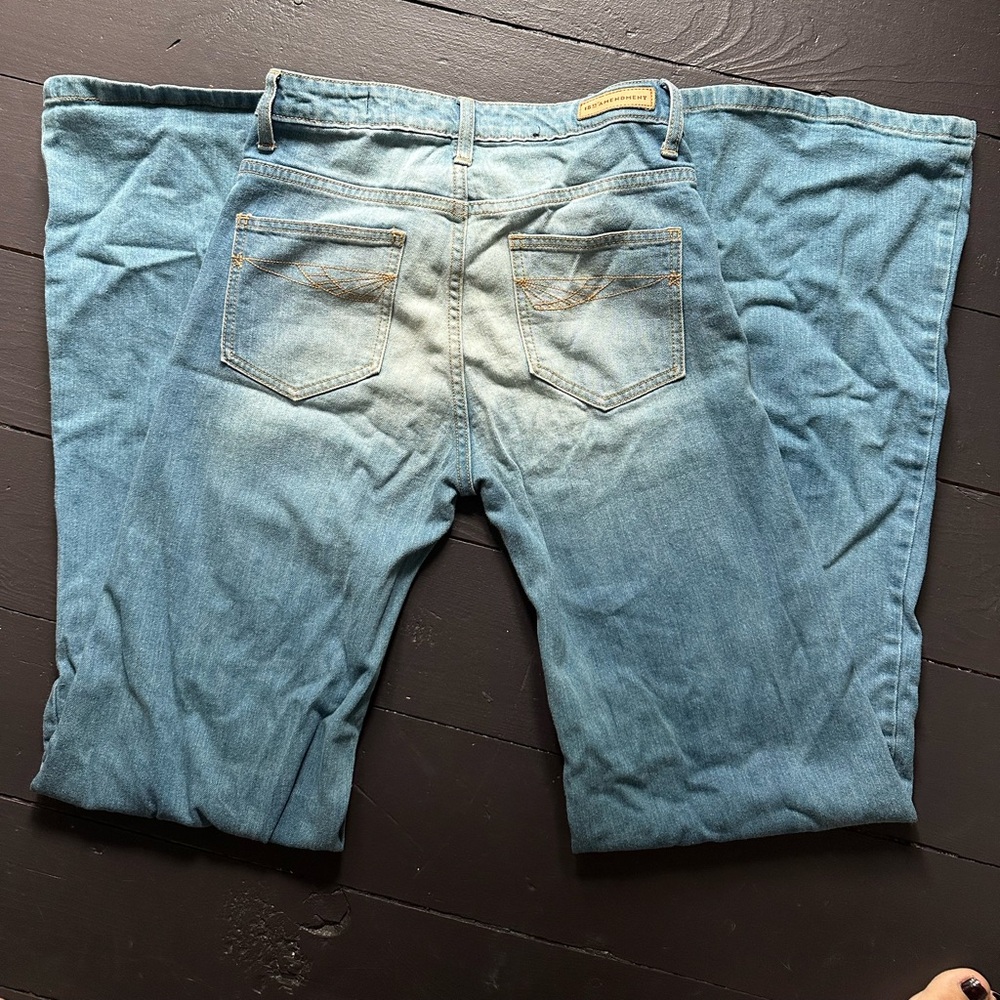 18th amendment medium light wash wide leg high rise jeans size 27